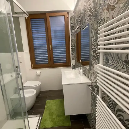 Mentana House Appartement