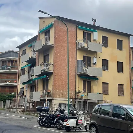 Mentana House Appartement
